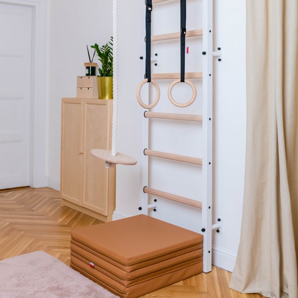 BenchK Mat Brown - folded mat near a ladder