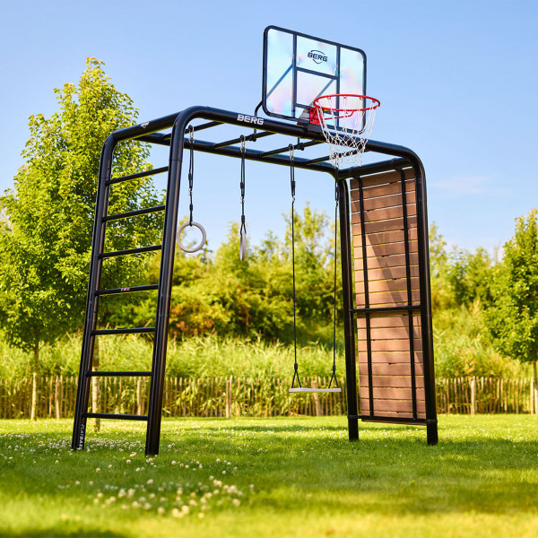 BERG PlayBase Basketball Hoop and swing setup in garden
