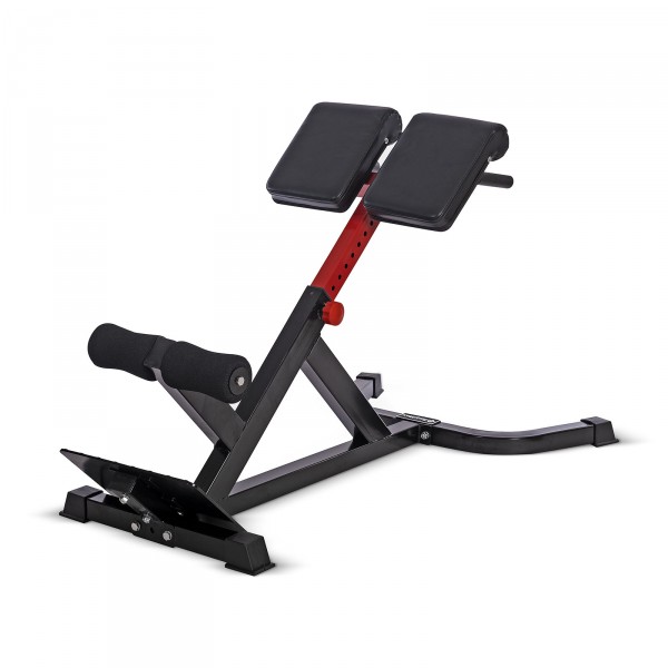 Utilise the BodyMax CF610 Hyper Extension / Roman Chair to maintain a healthier back alignment during workouts.
