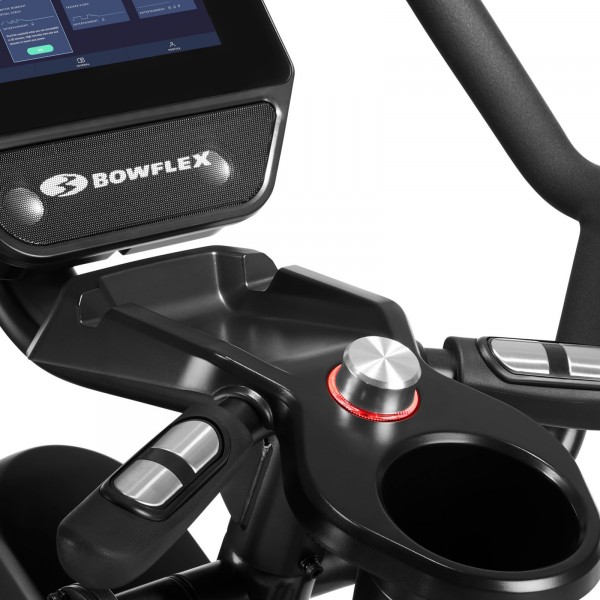 Resistance adjustment on the BowFlex Max Trainer M9