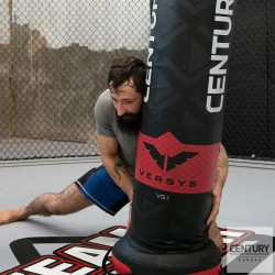 Century Versys VS.1 - Lifestyle - Grappling takedown practice