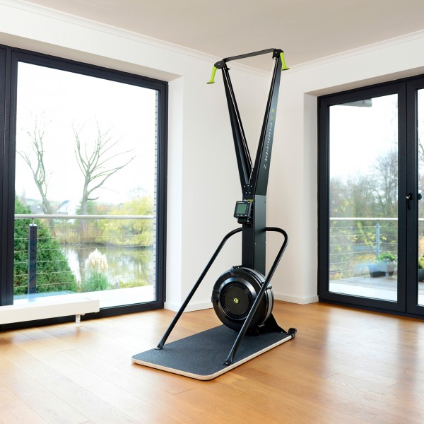 Concept2_SkiErg_lifestyle_hero_1600_1600