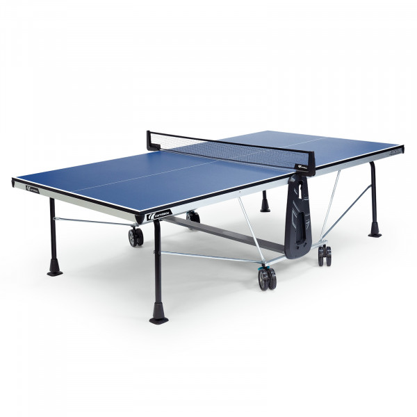 Front-right view of the Cornilleau Sport 400 Indoor Table Tennis Table
