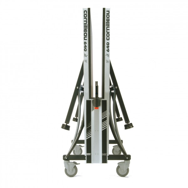 Cornilleau 640 ITTF Table Tennis Table