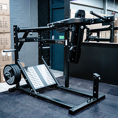 Image of the Exigo Pendulum Squat set up in a gym