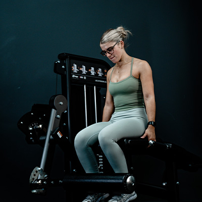 Photograph of a model using the Exigo Leg Extension