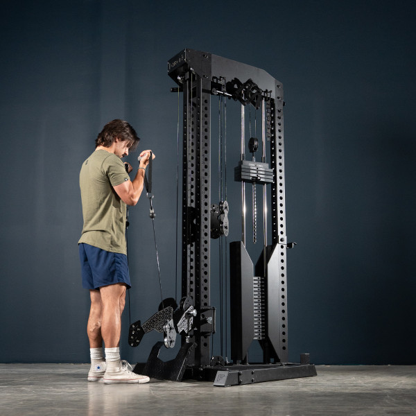 Cable bicep curl on the Force USA Tandem Tower