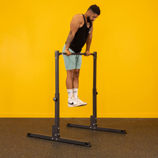 Gravity Fitness Statics Bar - lifestyle 1