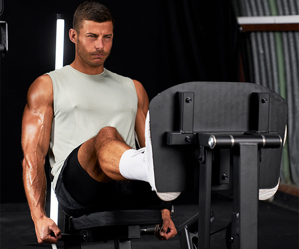 Image of a model using the HAMMER Autark 2500 Leg Press