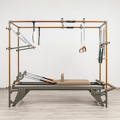 Side profile of the HEGREN TALMA 62CR Cadillac Reformer with all accessories attached