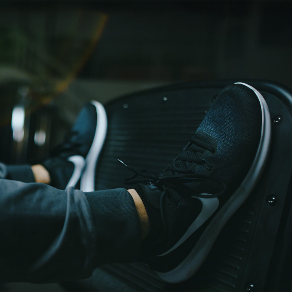 Foot positioning on the Inspire Fitness Leg Press for M2, M3, M5 Multi-Gym.