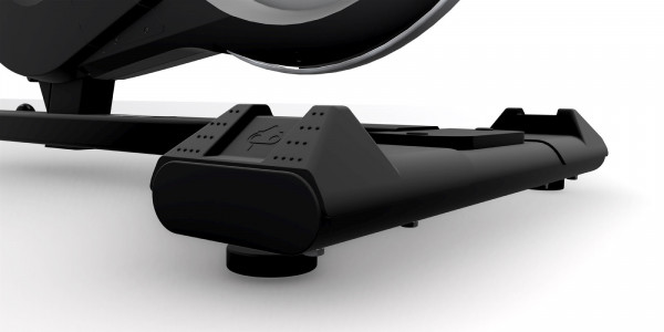 Life Fitness IC6 Group Exercise Bike Powered by ICG