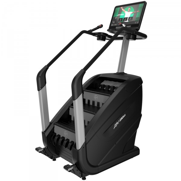 Perspective view of the Life Fitness Integrity+ PowerMill Climber with the Discover SE4 Console 24" in Arctic Silver