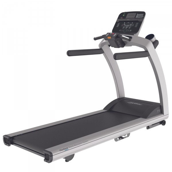 The Life Fitness T5 Treadmill with Track Connect 2.0 Console is a perfect home fitness solution.
