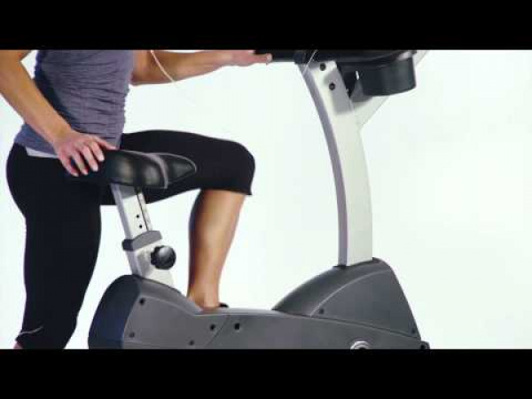 Life Fitness C3 Upright Exercise Bike with Track Connect Console