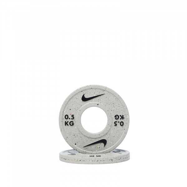 Product image of the Nike Strength Grind Change Plates 0.5 kg plates.