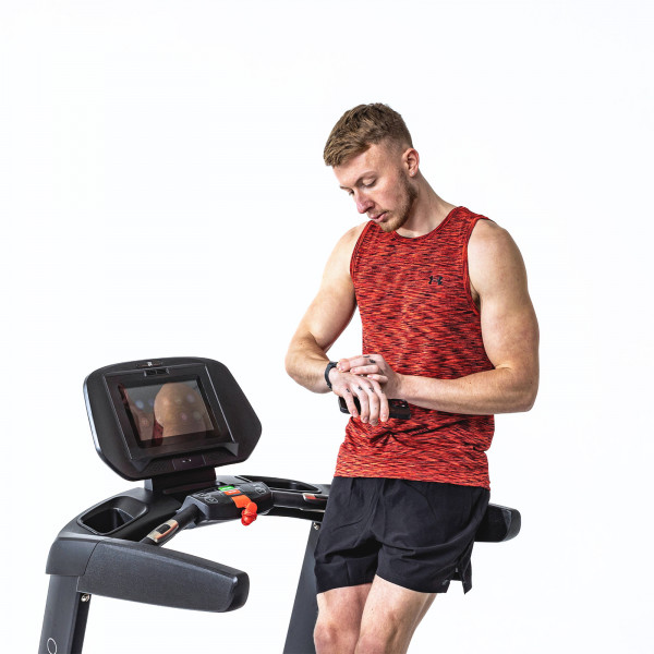 Model checking a smartwatch on the NoblePro Elite E8ix Treadmill