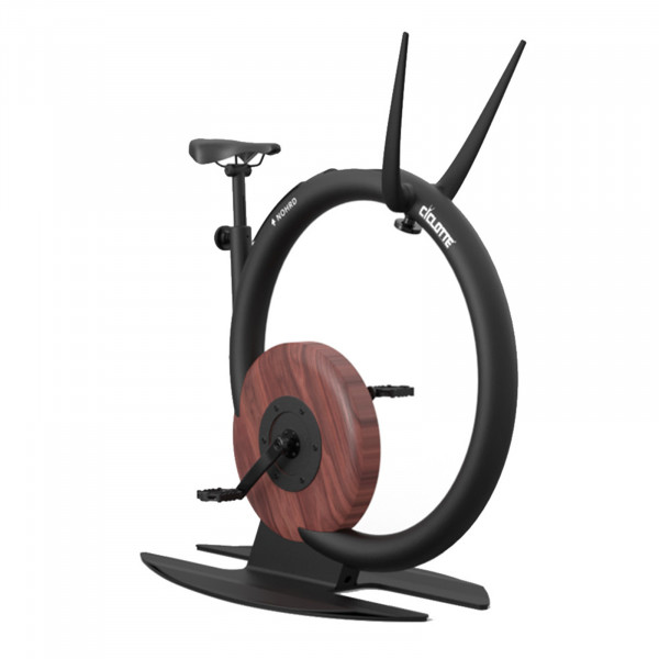 Front-left view of the NOHRD Ciclotte – Club