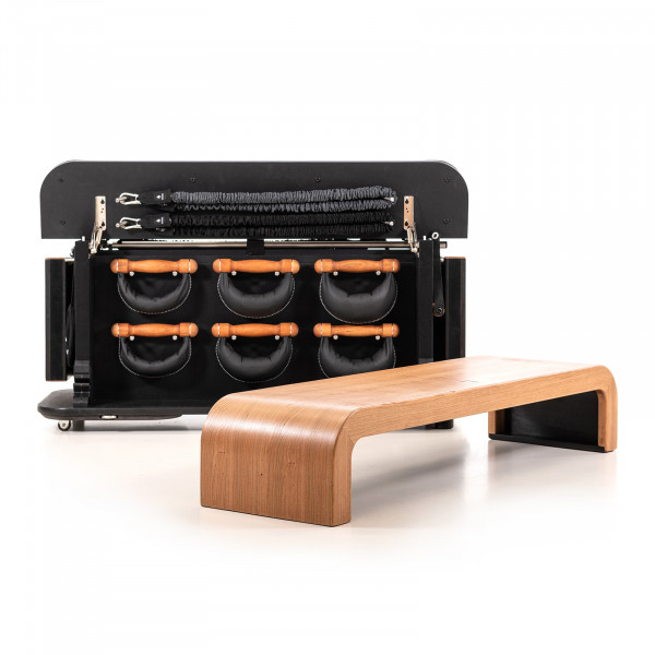 NOHRD StepBox with step panel and visible workout accessories.
