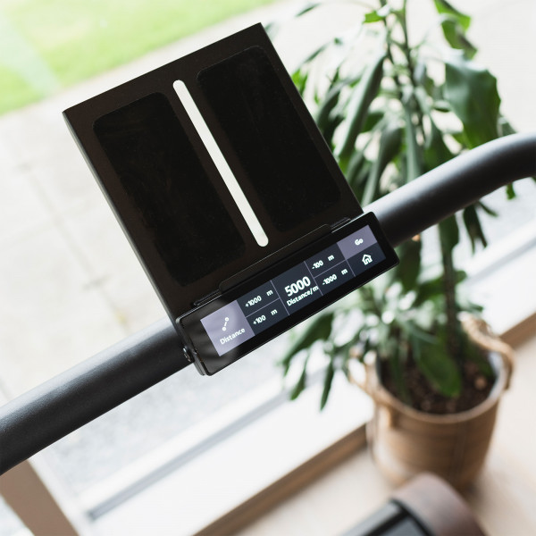 Sprintbok V2 display showing distance settings during setup