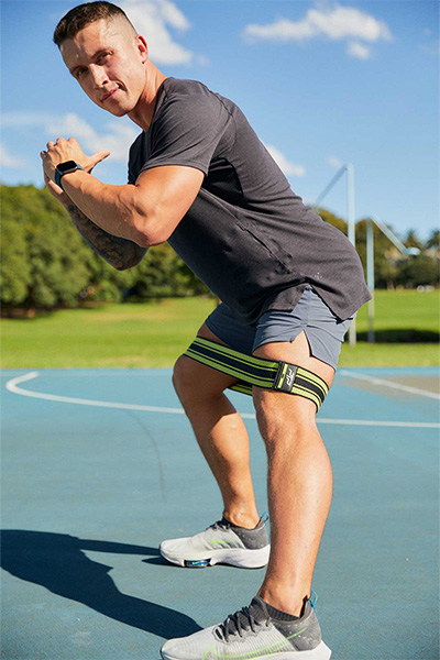 User in side-step position with the yellow PTP MicroBand X