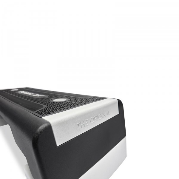 Reebok Step - The Original - white - detailed close-up