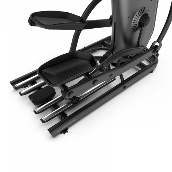 Close-up of the footplates on the Schwinn 590E Elliptical