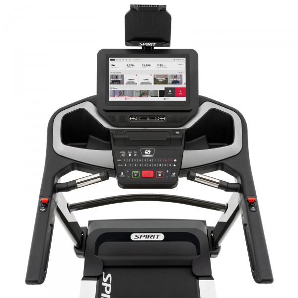 Front view of the console on the SPIRIT XT685 ENT Treadmill.