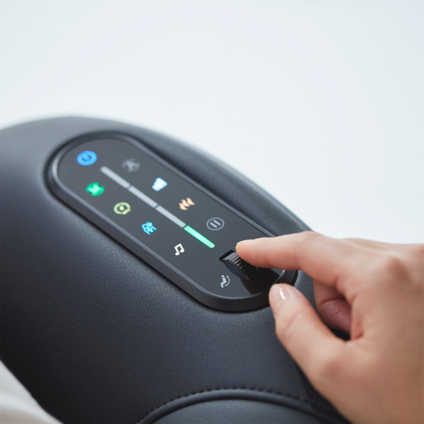 Close-up of control panel on Synca CirC 3 Massage Chair