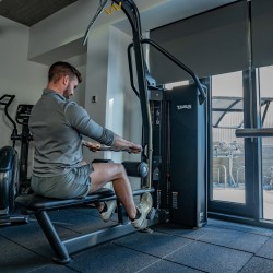 Taurus Pro Lat Pull & Low Row - Row in action