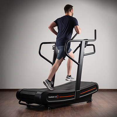 Taurus Run-X 2.0 Curved Treadmill