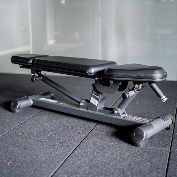 Taurus Elite Adjustable Inc/Dec Bench - Product - lifestyle image - Flat bench