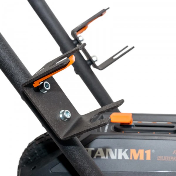 M1 dumbbell cradle - close up