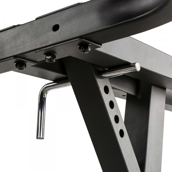 Detailed view of the Tunturi WT80's adjustable lever.
