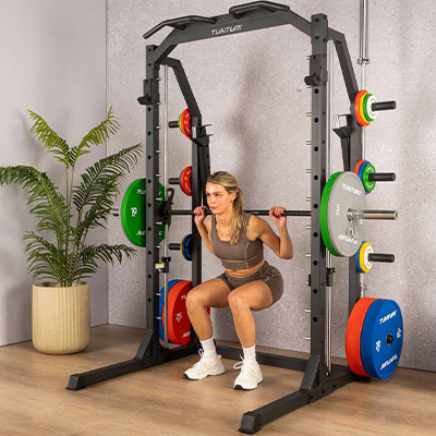 Image of a model performing a squat, using the SM70
