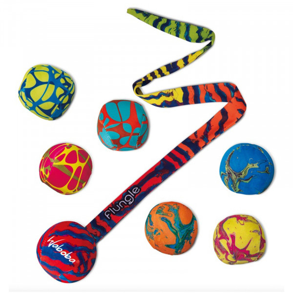 Waboba Flungle set including throwing launcher and multiple balls