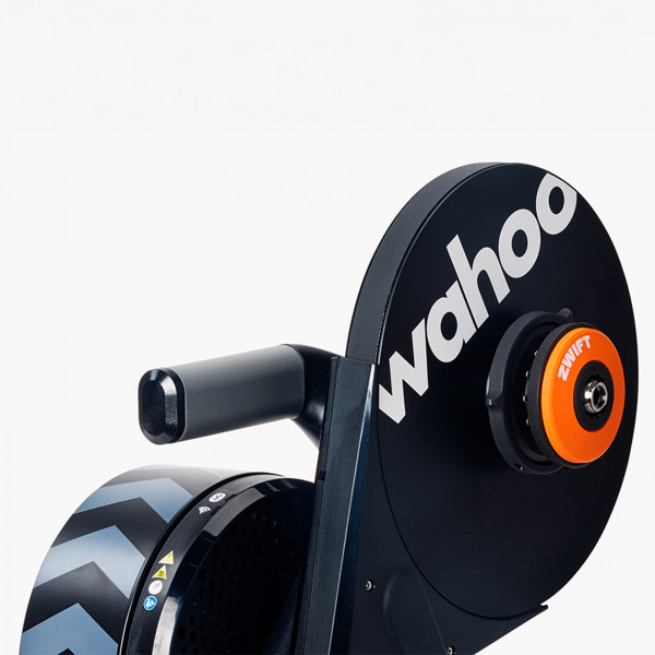 Closeup of the Zwift Cog on the Wahoo KICKR V6 Smart Trainer with Zwift Cog & Click
